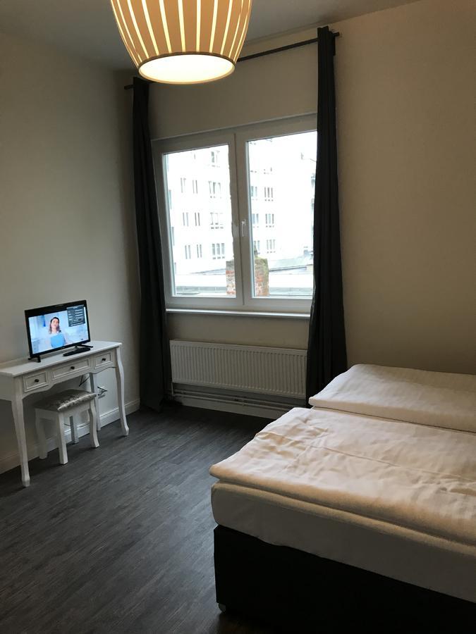 Hotel Fame Am Hauptbahnhof ハンブルク エクステリア 写真